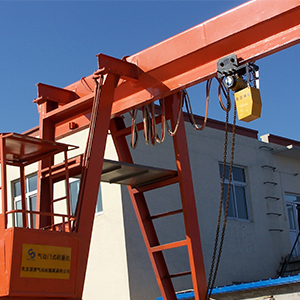 Pneumatic Crane